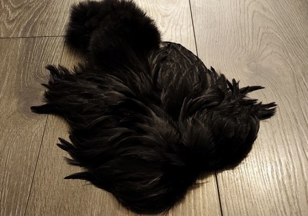 Farget for kunder- marabou og hen nakker av mørk svart! 