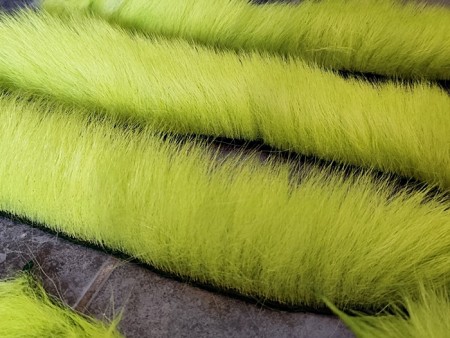 Isbjørnhår ble farget av fluo green/lime